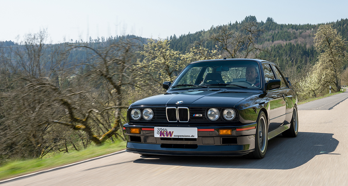 Die Zugstufe kann bei der Variante 3 mit 16 Klicks eingestellt werden.