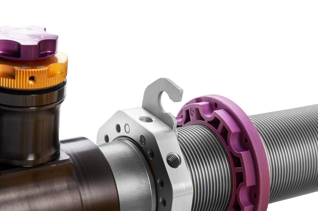 Detail image of the KW coilover variant 4.